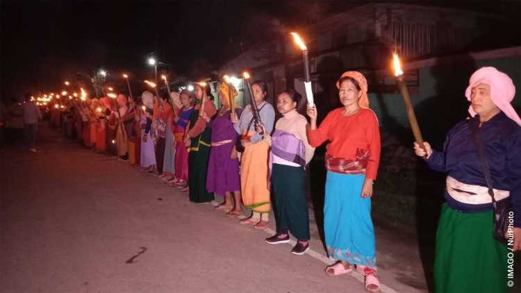 Protest In Manipur, India Women form human chain protest demanding peace n India s north-eastern Manipur state on June 17, 2023.